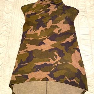 Soho Street Camouflage Sleeveless Top Size XS